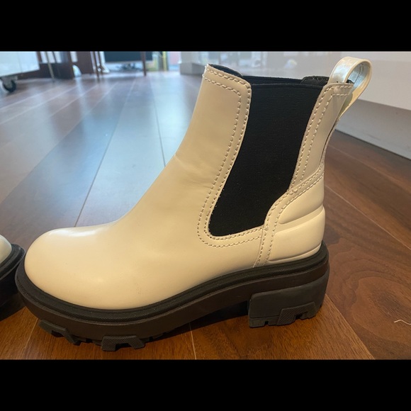 Rag & Bone Antique White Lug boot, size 36.5 - Picture 5 of 7
